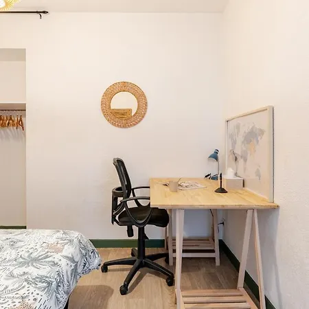 Cozy With Free Parking On Site Appartement *